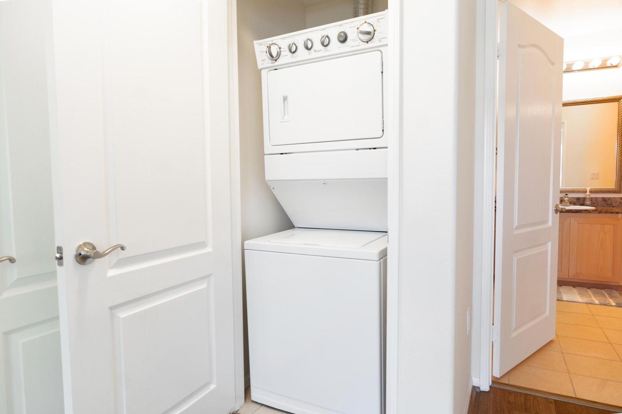 Downtown Los Angeles 1 Bedroom Apt With Pool, Gym And Free Parking Apartment Los Angeles